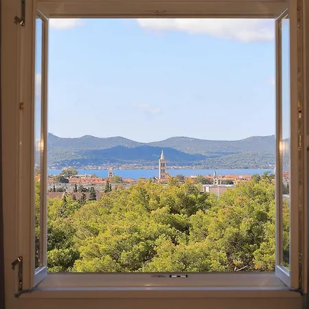 Apartament Kostela *